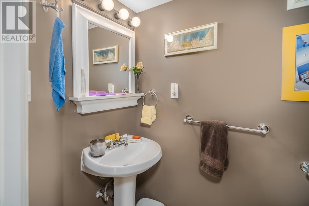 2050 Sperling Avenue, Burnaby, British Columbia  V5B 4K5 - Photo 30 - R2979410