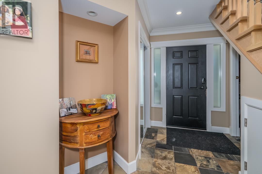 Property at 2050 SPERLING AVENUE image 3