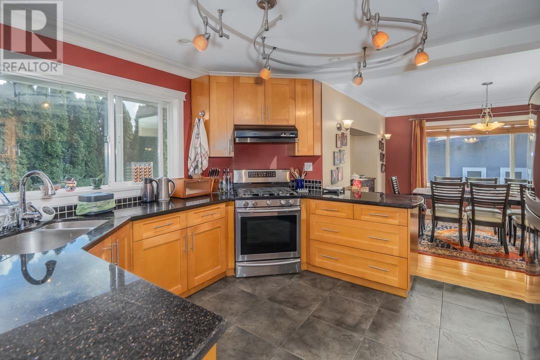 2050 Sperling Avenue, Burnaby, British Columbia  V5B 4K5 - Photo 10 - R2979410