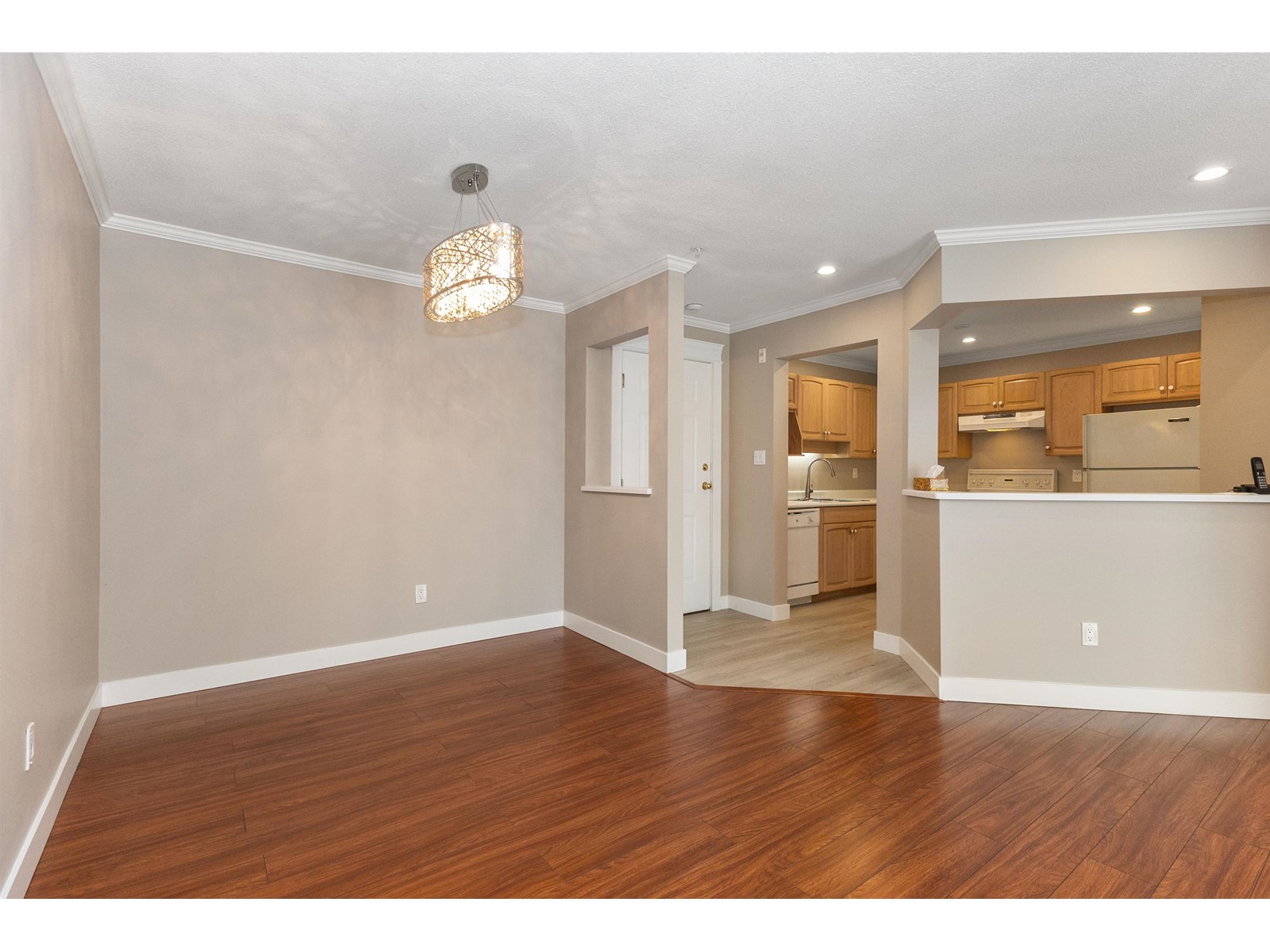 209 32044 Old Yale Road, Abbotsford, British Columbia  V2T 2C9 - Photo 10 - R2978872