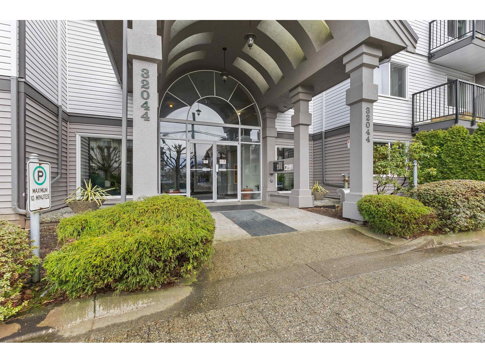209 32044 Old Yale Road, Abbotsford, British Columbia  V2T 2C9 - Photo 36 - R2978872