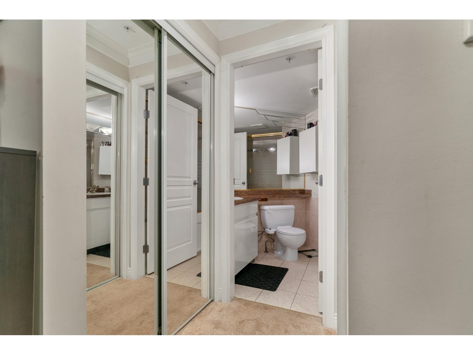 214 8115 121a Street, Surrey, British Columbia  V3W 1J2 - Photo 19 - R2979551