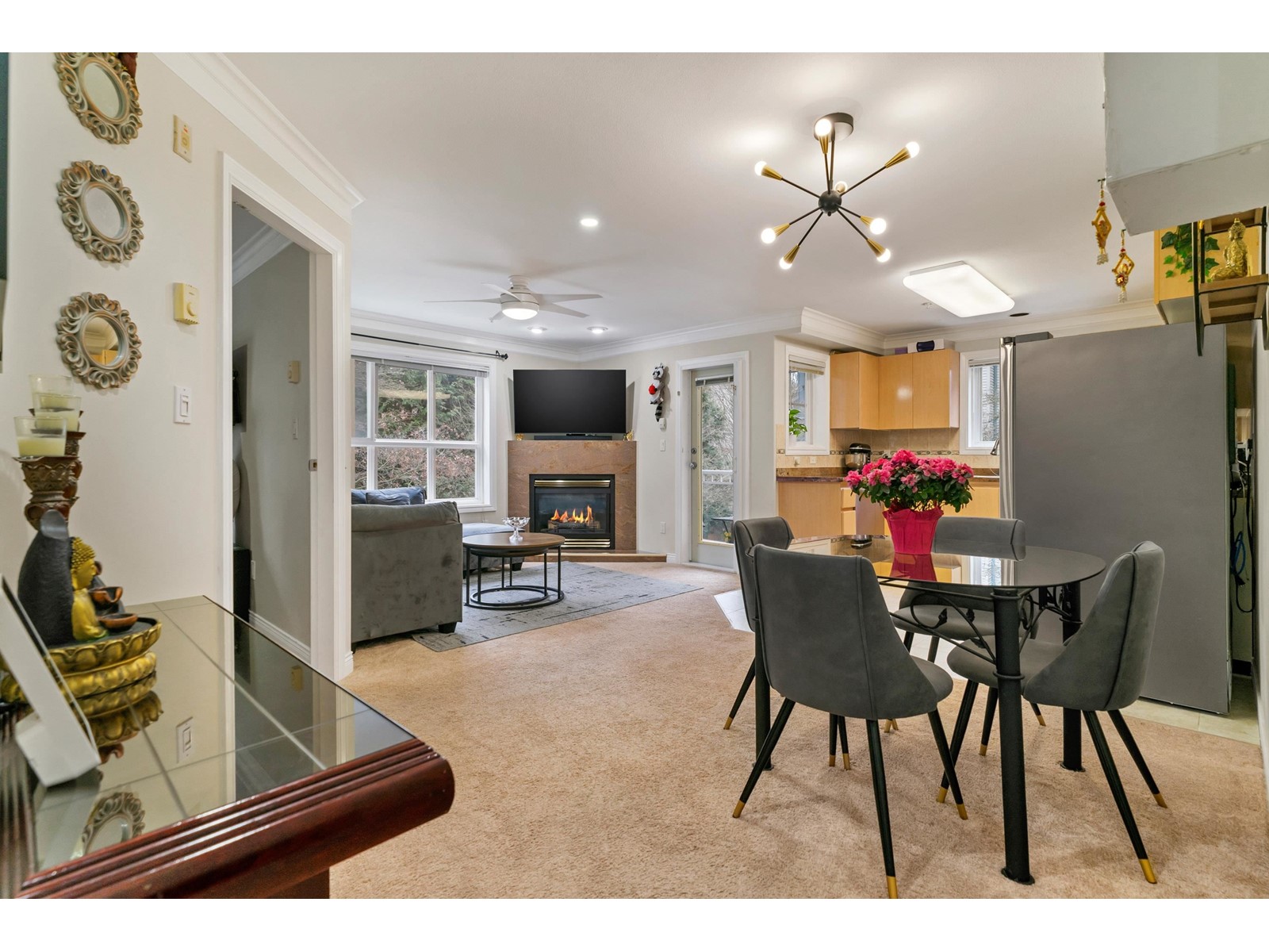 214 8115 121a Street, Surrey, British Columbia  V3W 1J2 - Photo 6 - R2979551