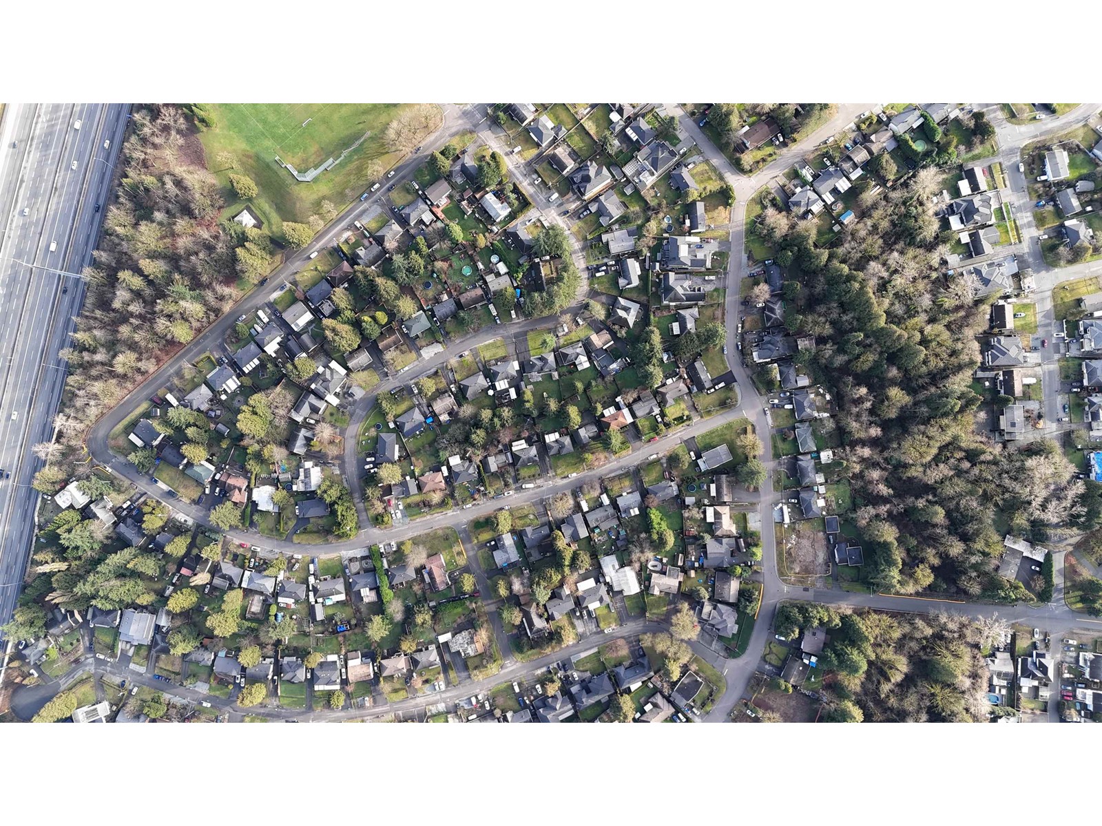 11250 Lansdowne Drive, Surrey, British Columbia  V3R 4Z7 - Photo 4 - R2979550