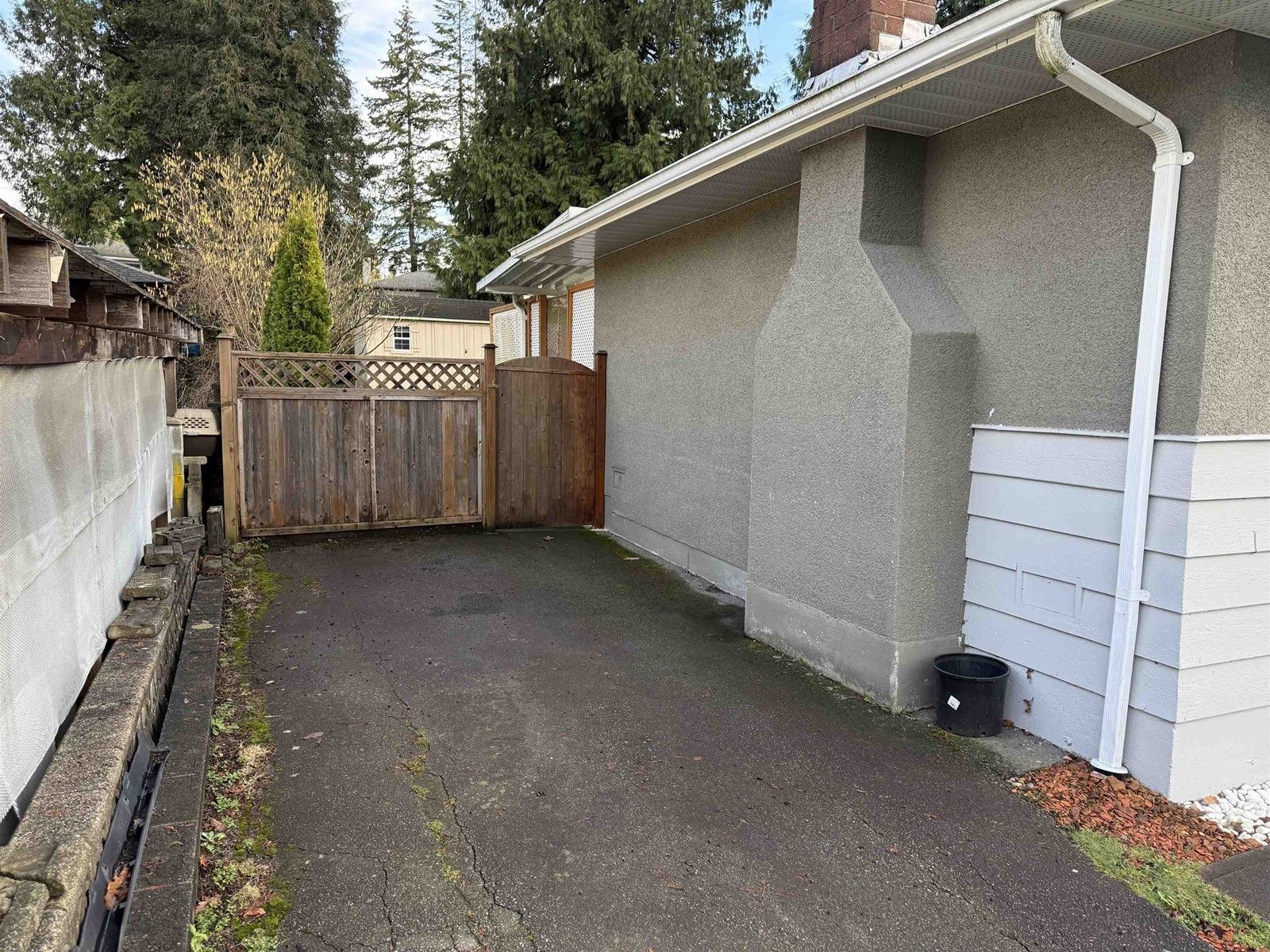 11250 Lansdowne Drive, Surrey, British Columbia  V3R 4Z7 - Photo 16 - R2979550