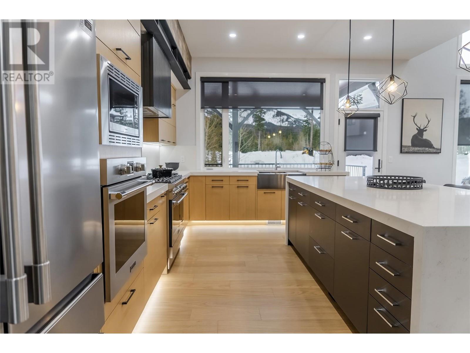 31 Mammoth Drive, Fernie, British Columbia  V0B 1M1 - Photo 18 - 10339500