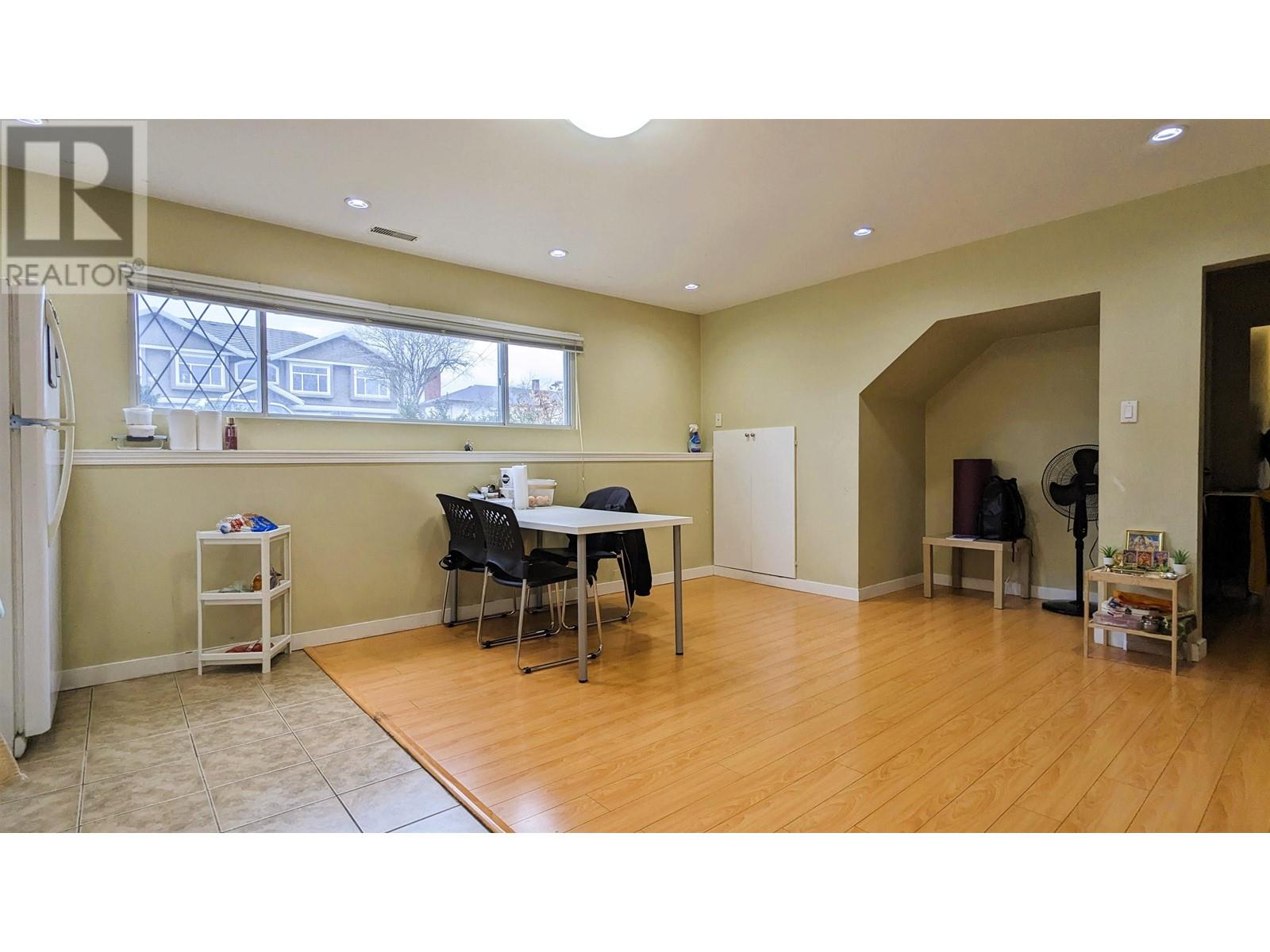 6660 Aubrey Street, Burnaby, British Columbia  V5B 2E2 - Photo 16 - R2979118