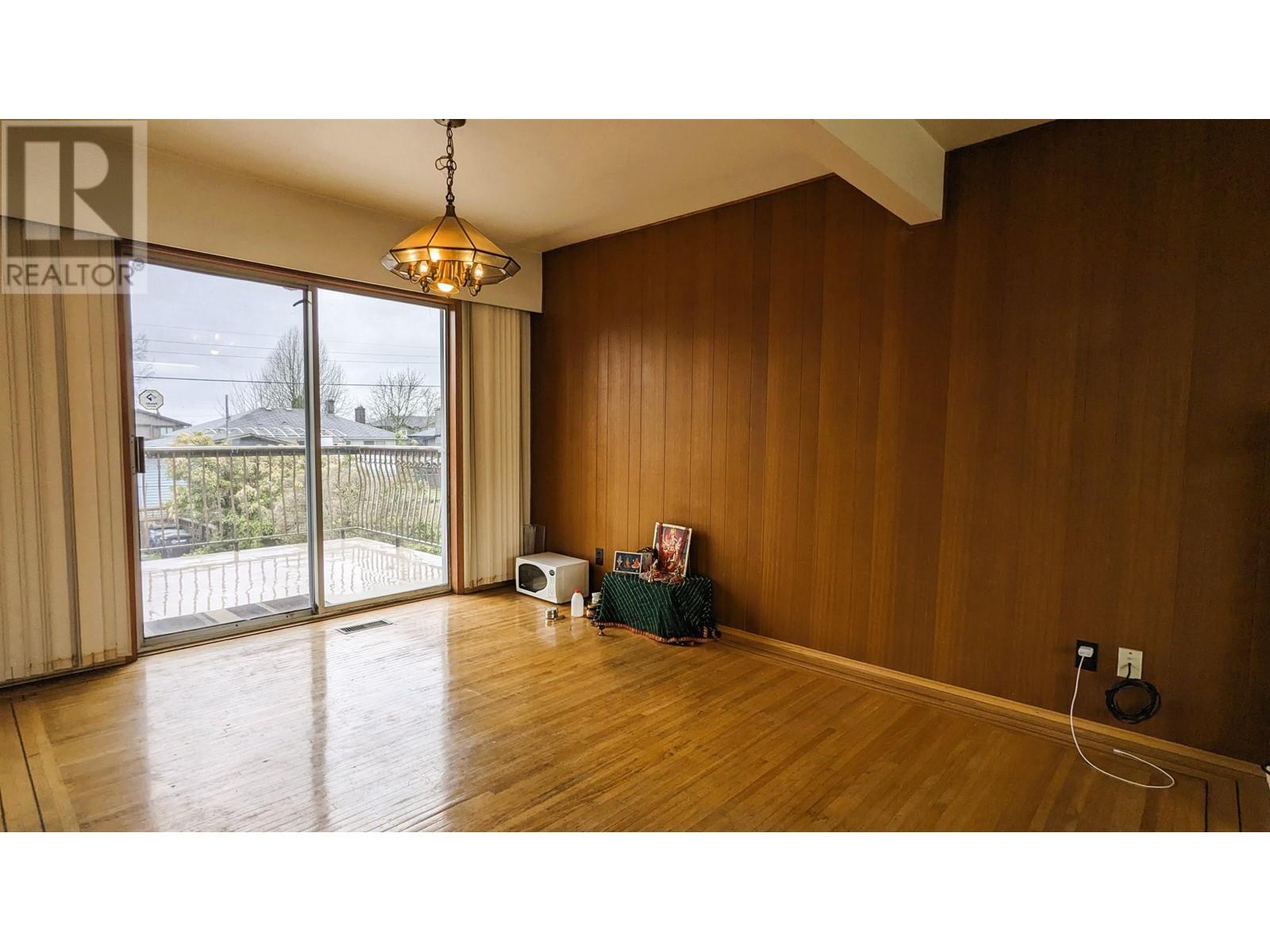 6660 Aubrey Street, Burnaby, British Columbia  V5B 2E2 - Photo 7 - R2979118