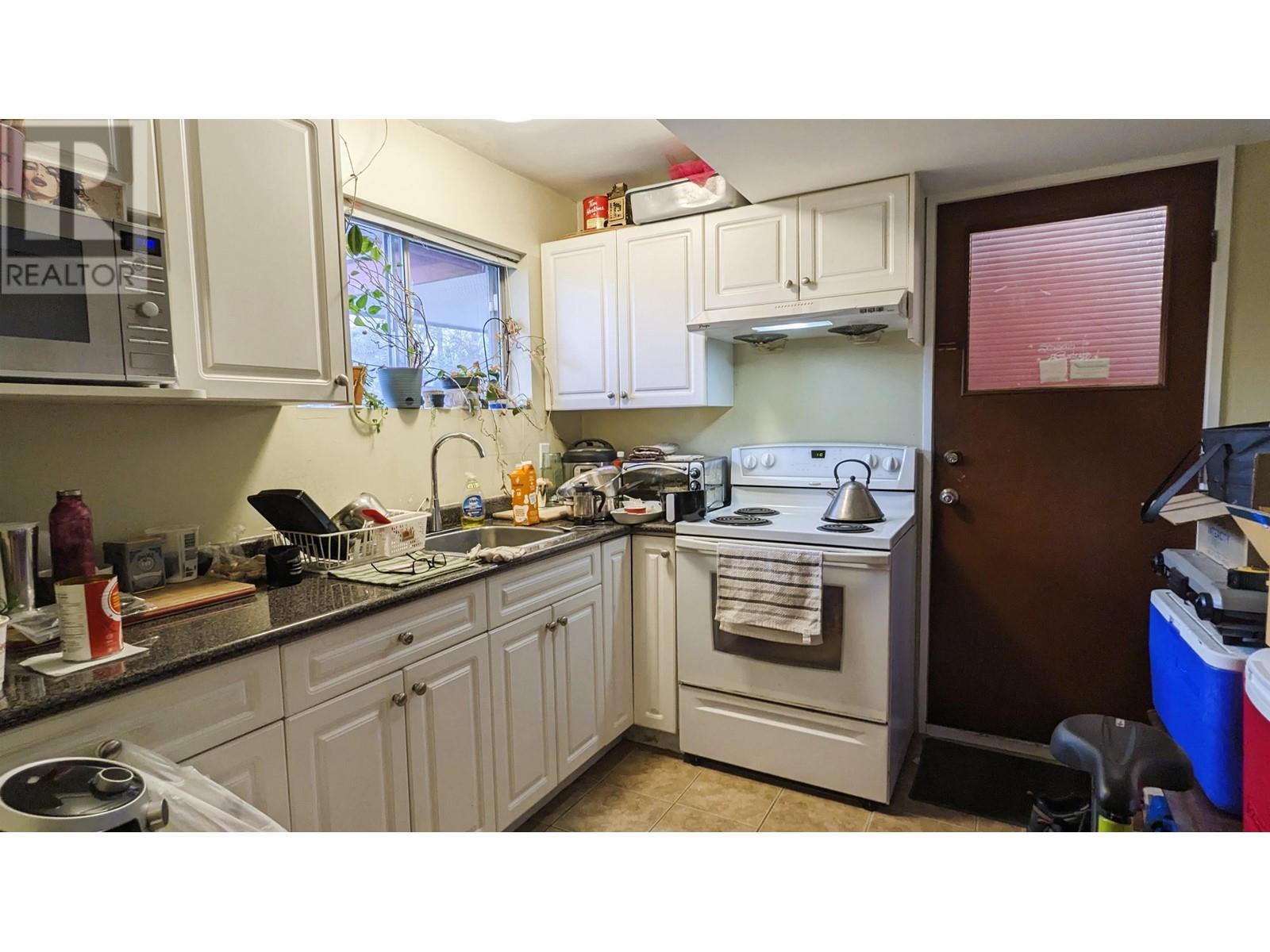 6660 Aubrey Street, Burnaby, British Columbia  V5B 2E2 - Photo 22 - R2979118