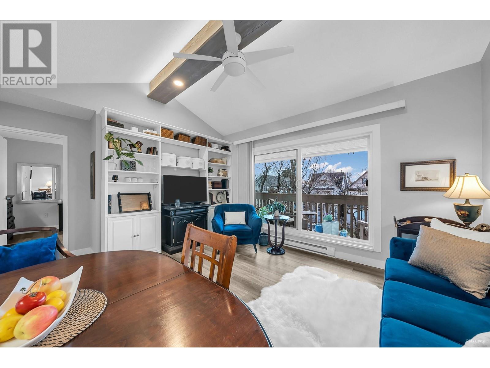 301 1545 E 2nd Avenue, Vancouver, British Columbia  V5N 1C8 - Photo 2 - R2979547