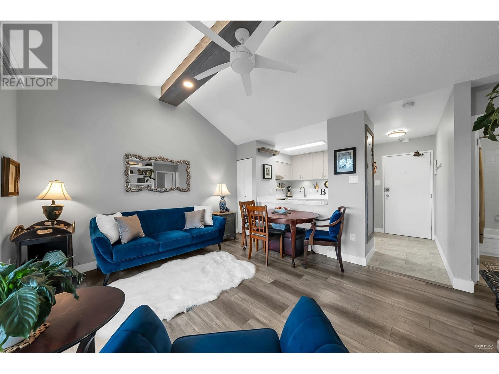 301 1545 E 2nd Avenue, Vancouver, British Columbia  V5N 1C8 - Photo 3 - R2979547