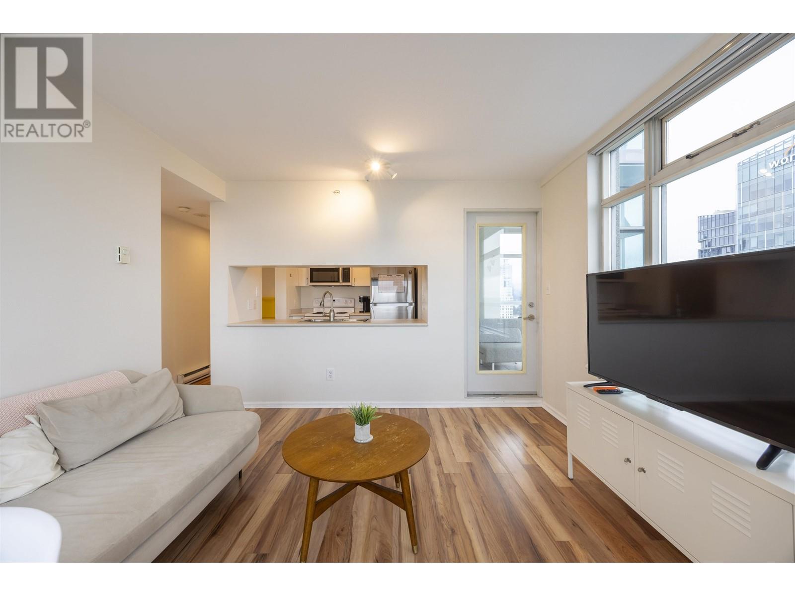 Listing Picture 6 of 19 : 2707 438 SEYMOUR STREET, Vancouver / 溫哥華 - 魯藝地產 Yvonne Lu Group - MLS Medallion Club Member