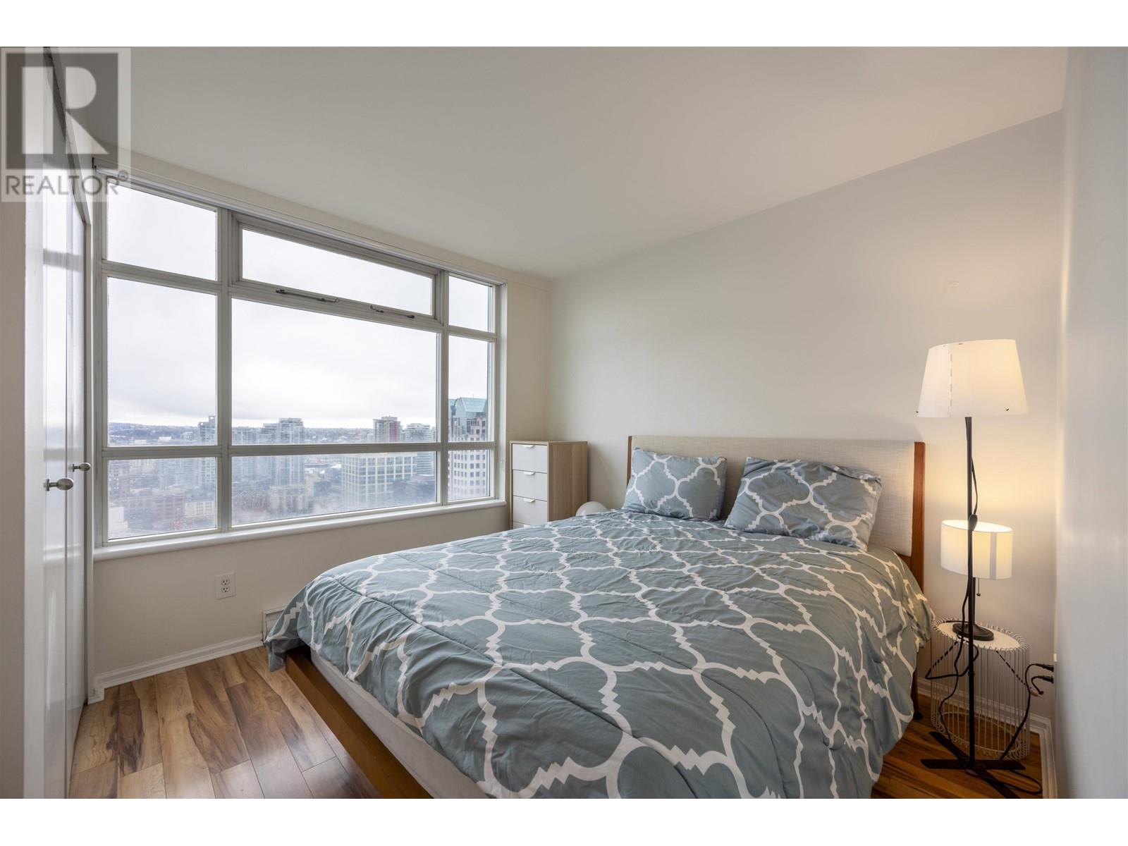 Listing Picture 16 of 19 : 2707 438 SEYMOUR STREET, Vancouver / 溫哥華 - 魯藝地產 Yvonne Lu Group - MLS Medallion Club Member