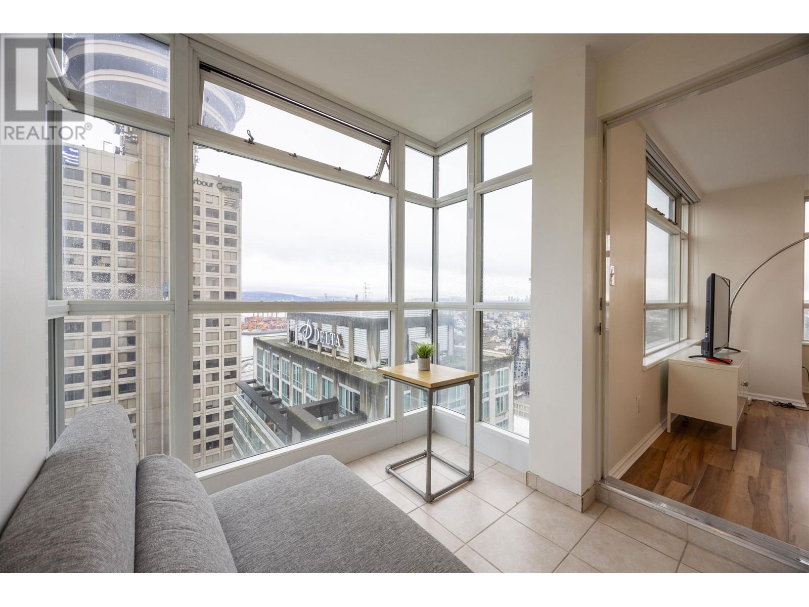 Listing Picture 10 of 19 : 2707 438 SEYMOUR STREET, Vancouver / 溫哥華 - 魯藝地產 Yvonne Lu Group - MLS Medallion Club Member