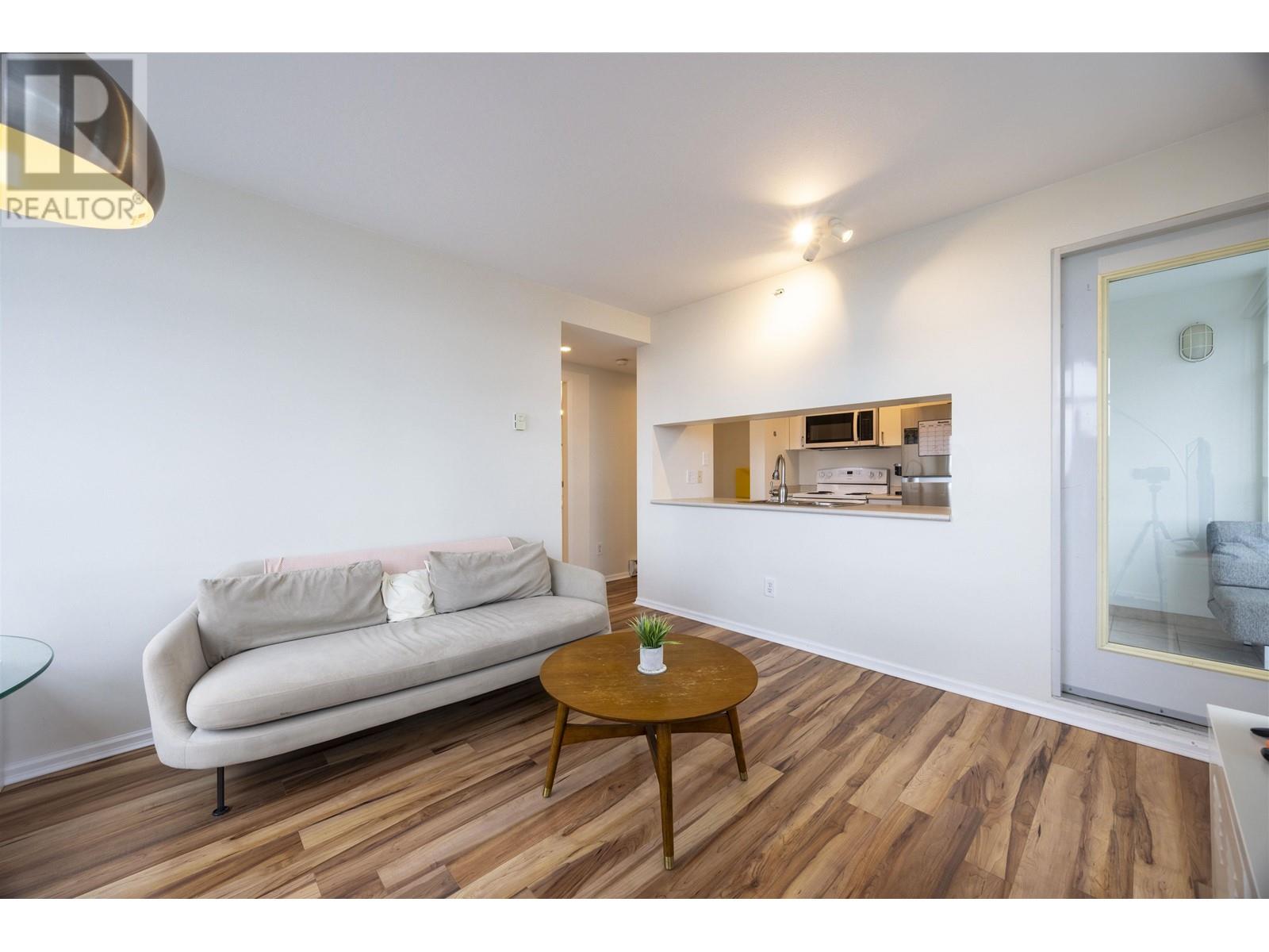 Listing Picture 8 of 19 : 2707 438 SEYMOUR STREET, Vancouver / 溫哥華 - 魯藝地產 Yvonne Lu Group - MLS Medallion Club Member