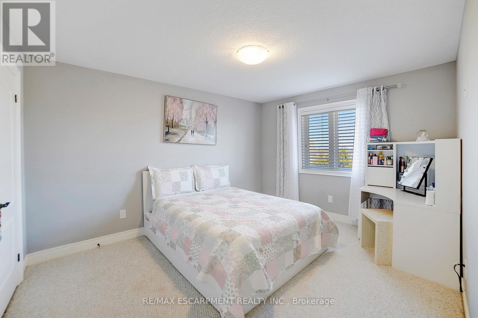 111 Vineberg Drive, Hamilton, Ontario  L8W 4A3 - Photo 40 - X12027426