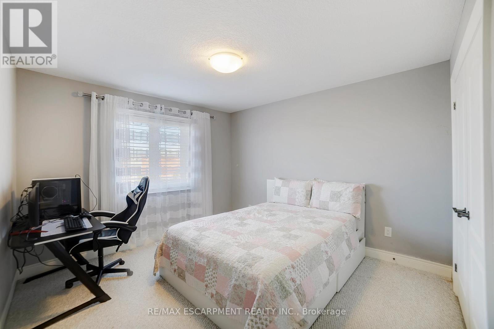 111 Vineberg Drive, Hamilton, Ontario  L8W 4A3 - Photo 43 - X12027426
