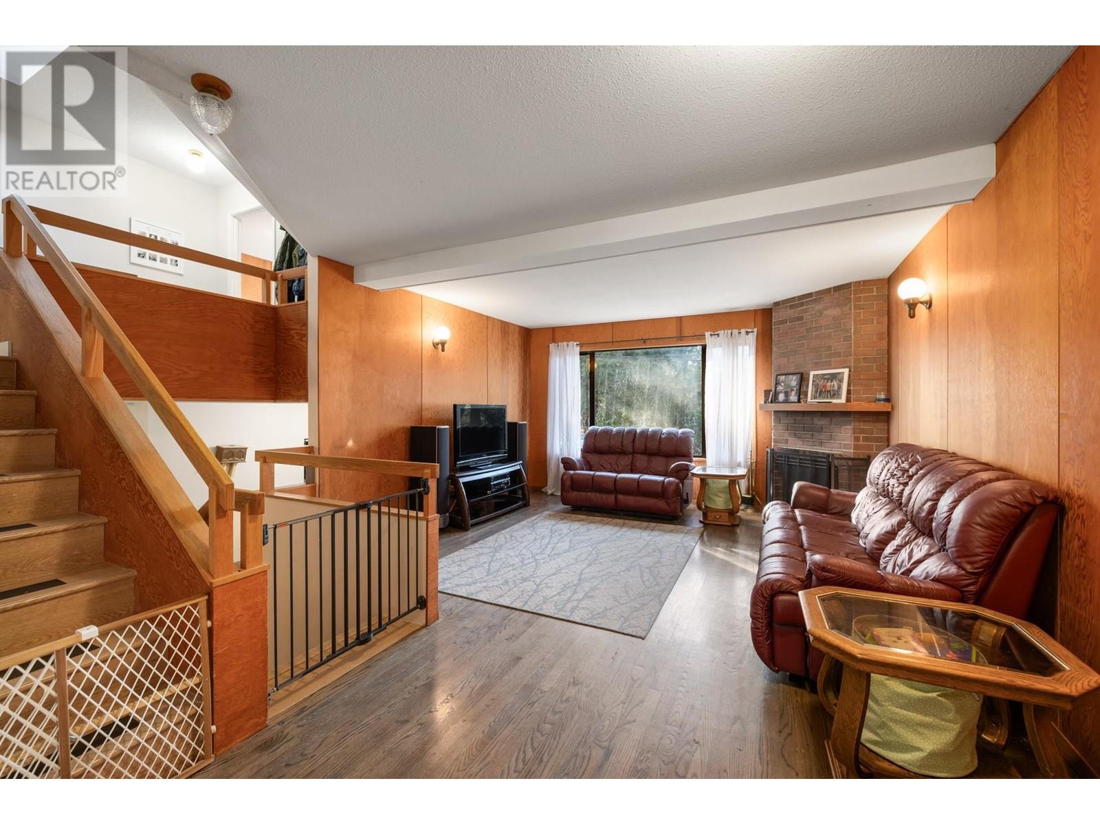 1090 Handsworth Road, North Vancouver, British Columbia  V7R 2A6 - Photo 14 - R2975934