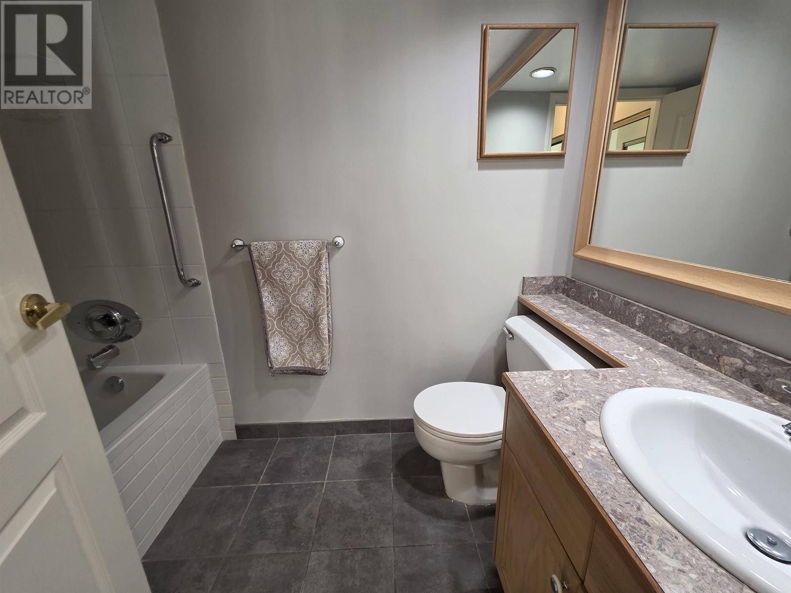 203 1250 Quayside Drive, New Westminster, British Columbia  V3M 6E2 - Photo 26 - R2969670