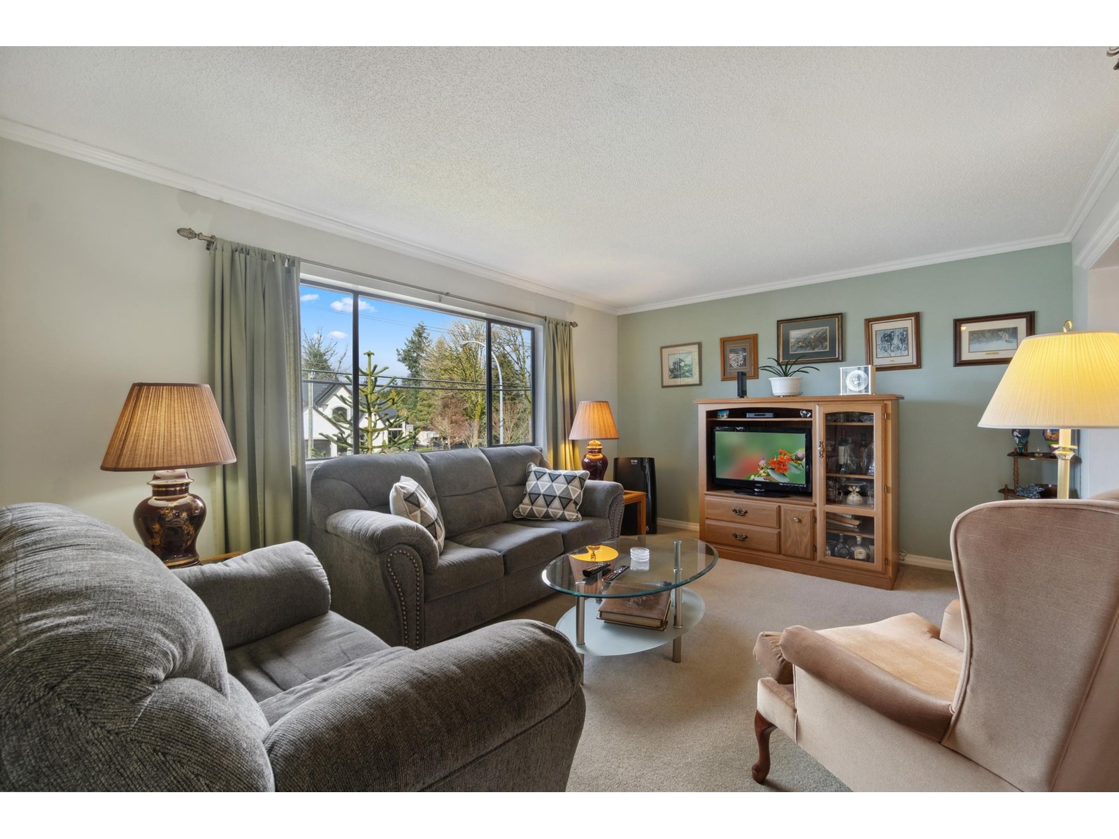 Property at 6180 181A STREET image 4