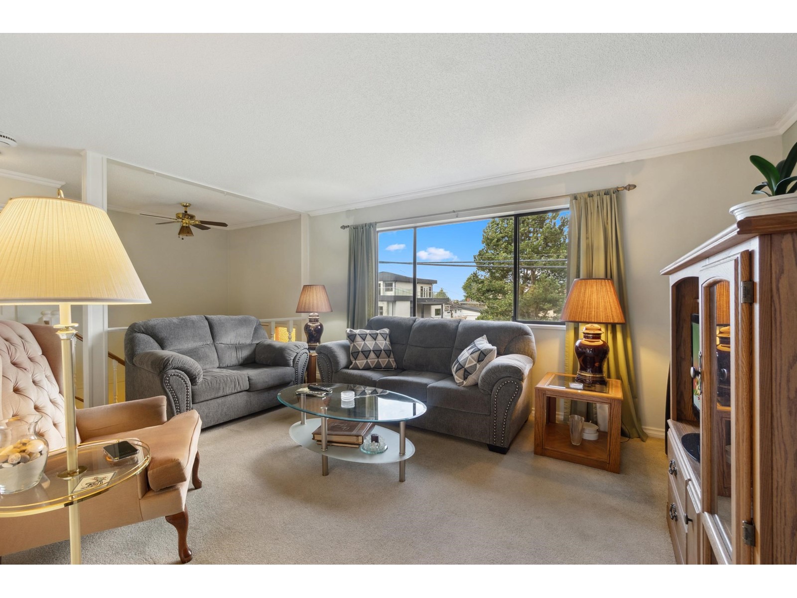 Property at 6180 181A STREET image 5
