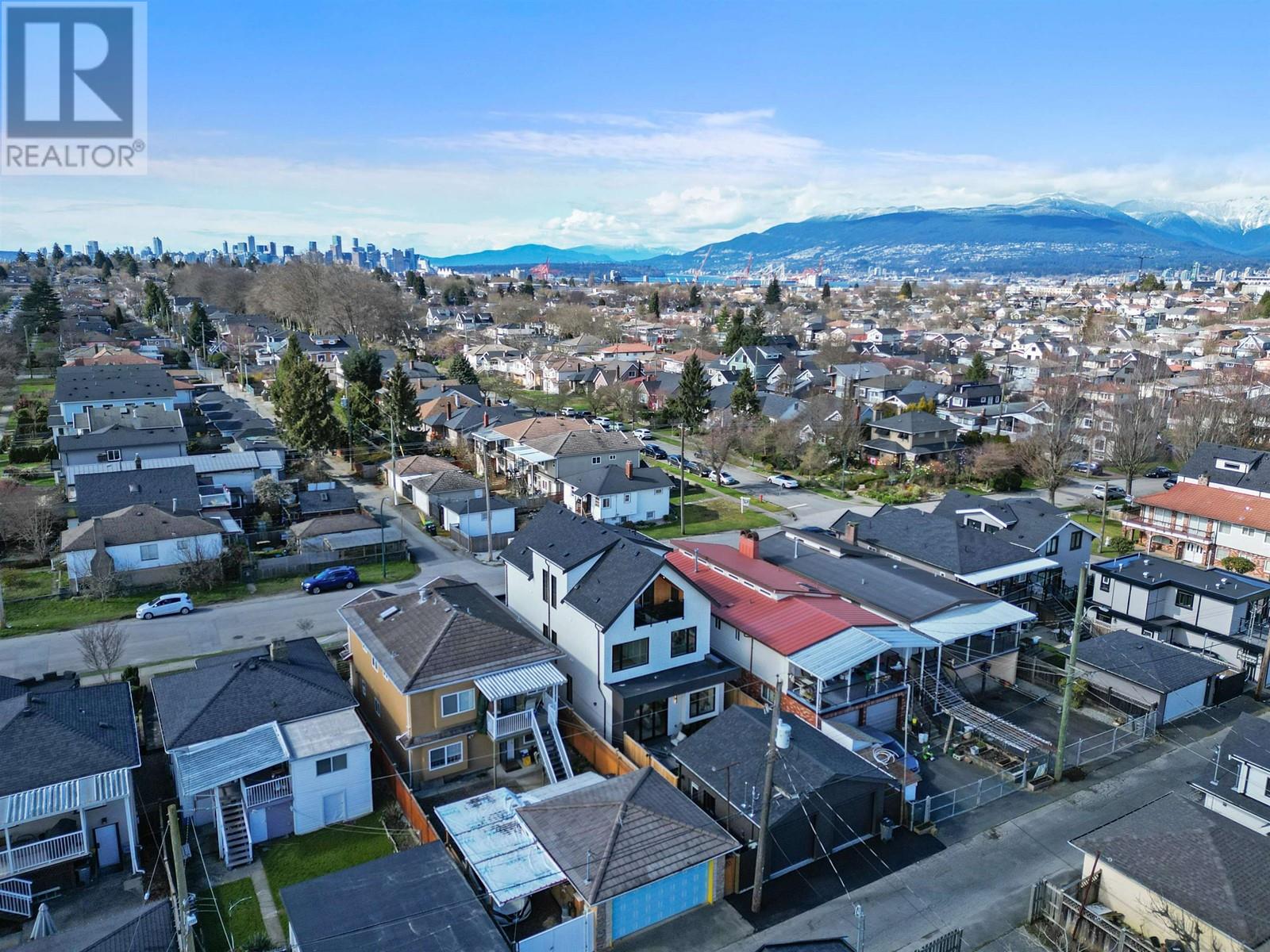 2 1260 Kaslo Street, Vancouver, British Columbia  V5K 3Z7 - Photo 39 - R2979455