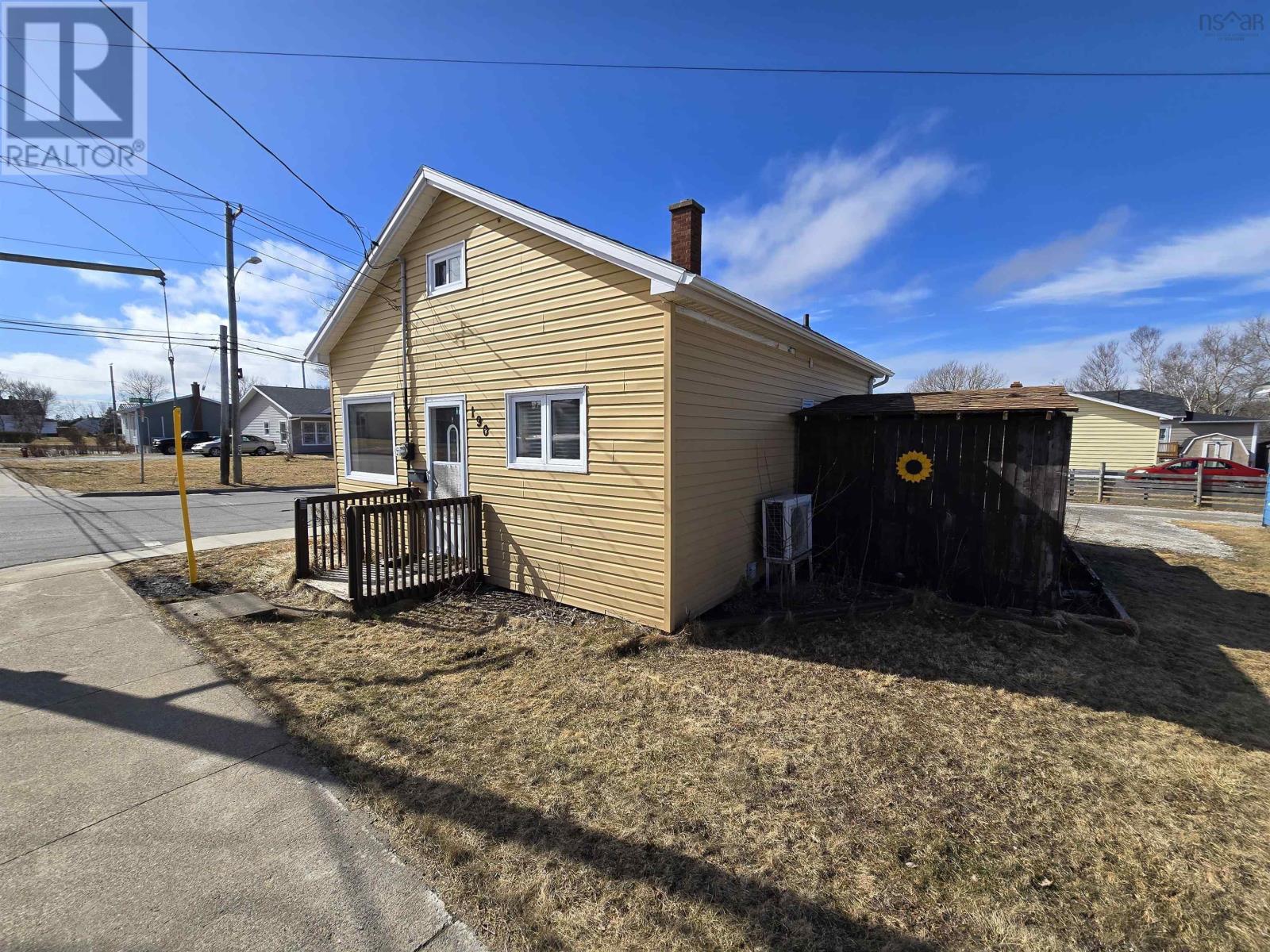 190 Brookside Street, glace bay, Nova Scotia