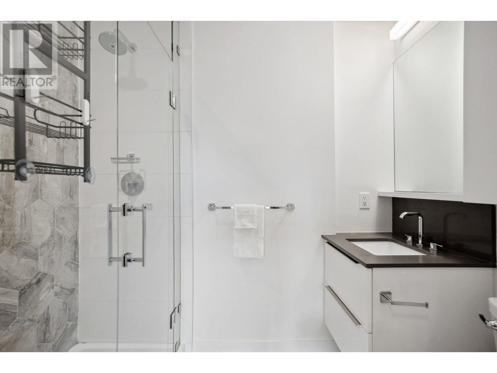 304 379 E Broadway, Vancouver, British Columbia  V5T 1W6 - Photo 12 - R2979596