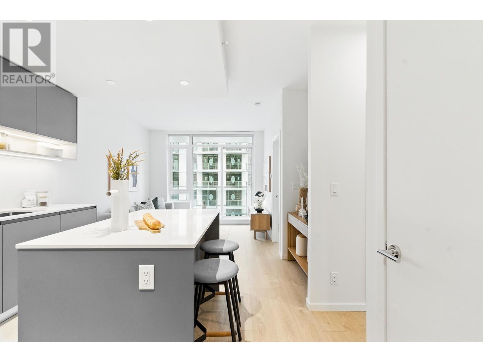 607 6788 Minoru Boulevard, Richmond, British Columbia  V6Y 2V7 - Photo 4 - R2979608