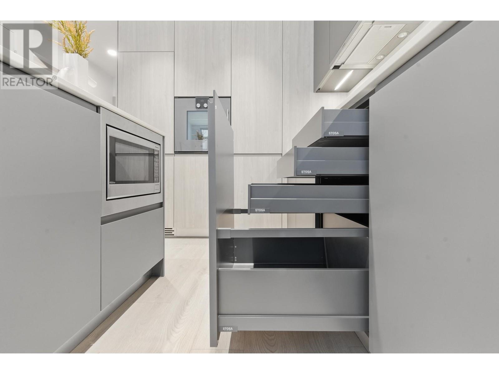 607 6788 Minoru Boulevard, Richmond, British Columbia  V6Y 2V7 - Photo 8 - R2979608