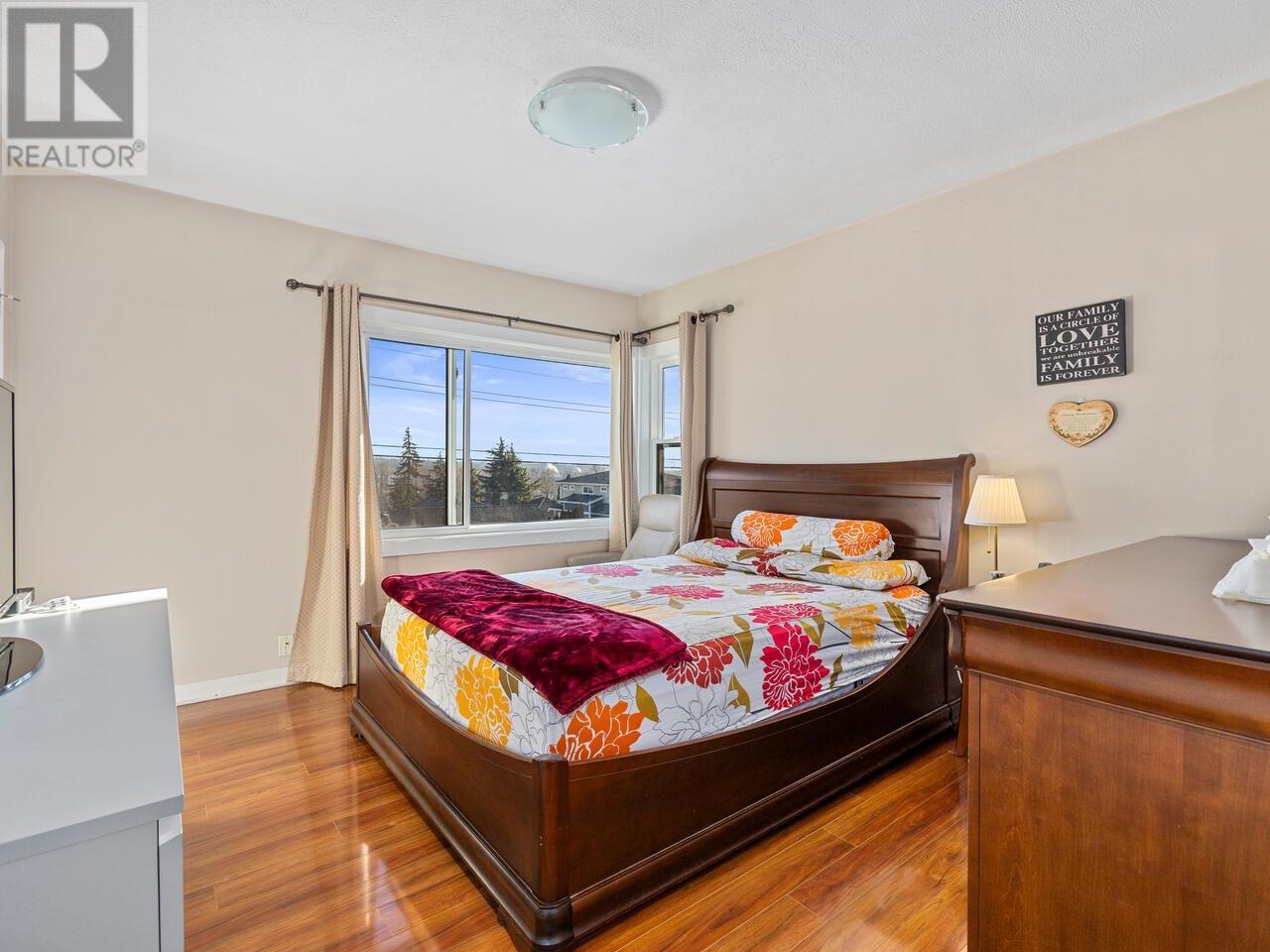 1701 Nanaimo Street, New Westminster, British Columbia  V3M 2G7 - Photo 11 - R2979579