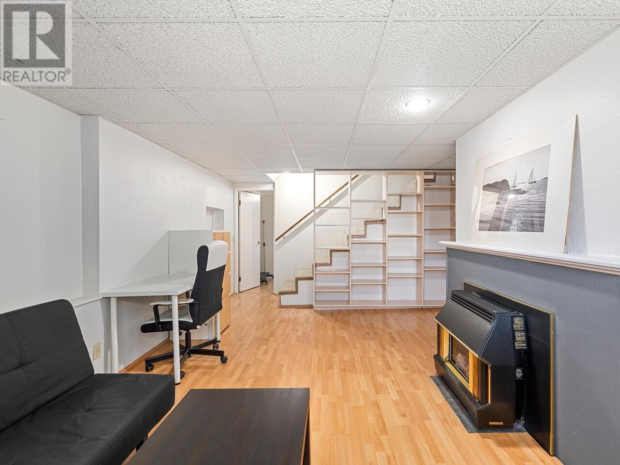 1701 Nanaimo Street, New Westminster, British Columbia  V3M 2G7 - Photo 29 - R2979579