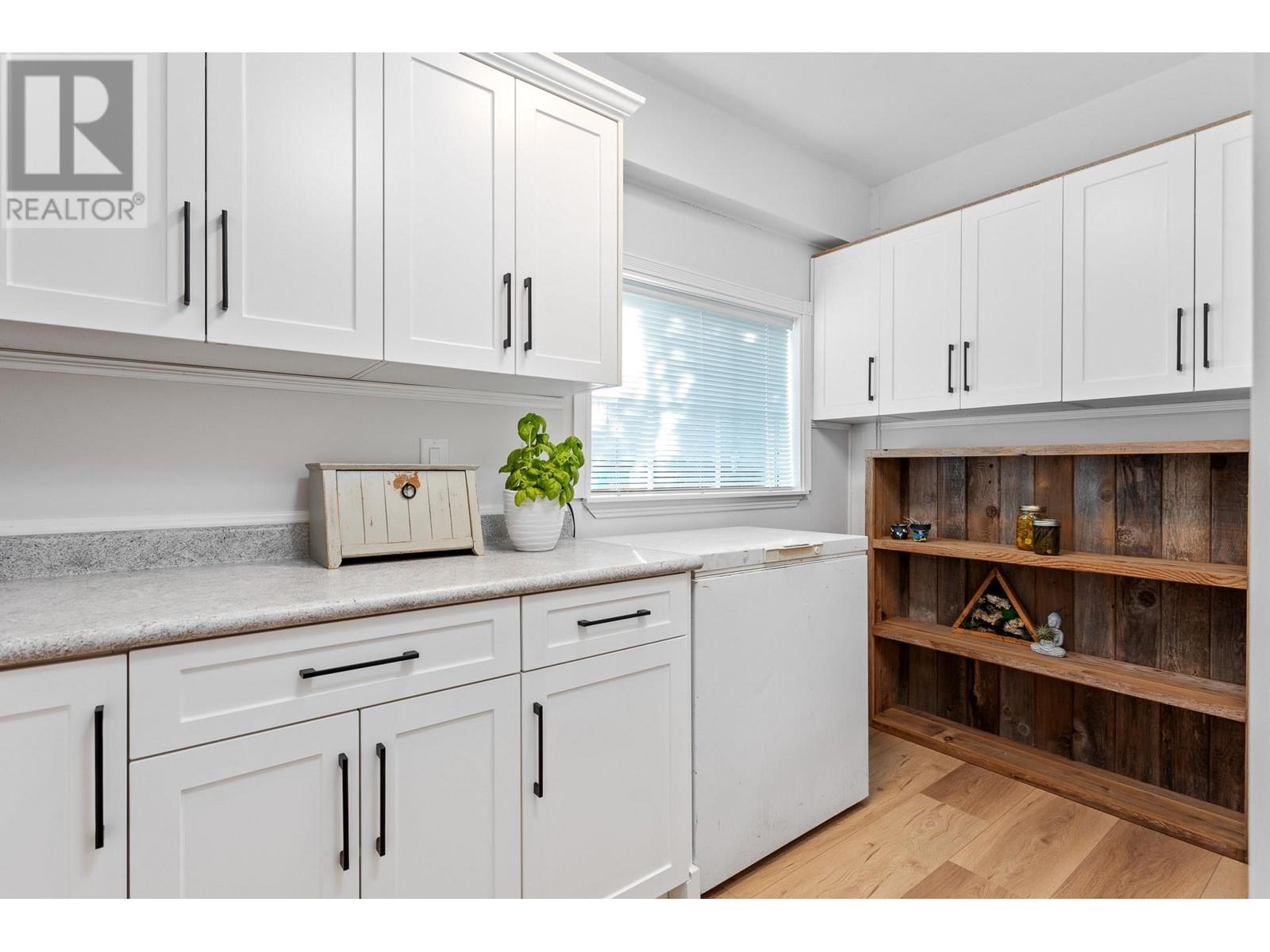 23803 128 Crescent, Maple Ridge, British Columbia  V4R 1P5 - Photo 11 - R2979481