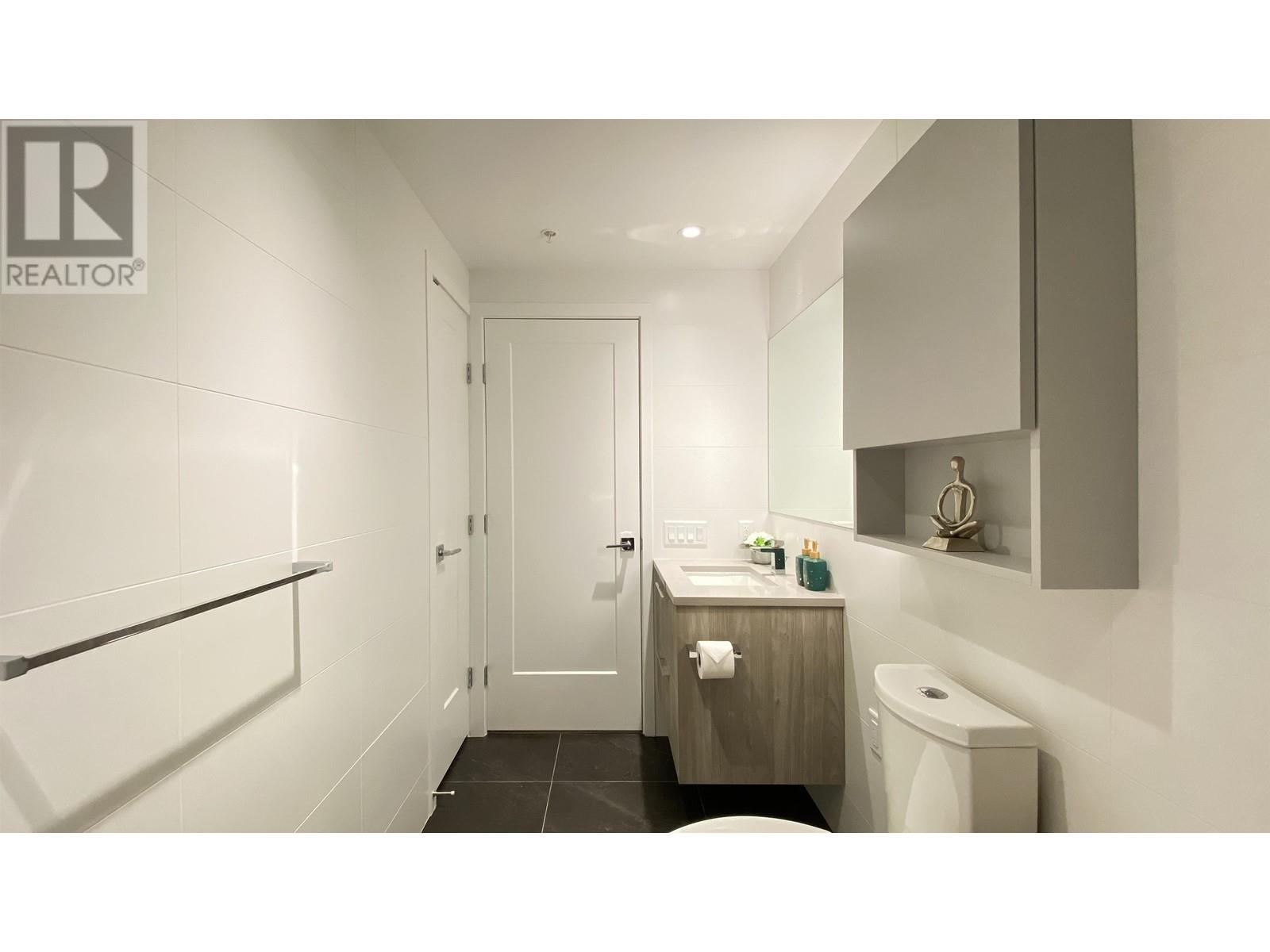 2705 6699 Dunblane Avenue, Burnaby, British Columbia  V5H 0J8 - Photo 17 - R2979189