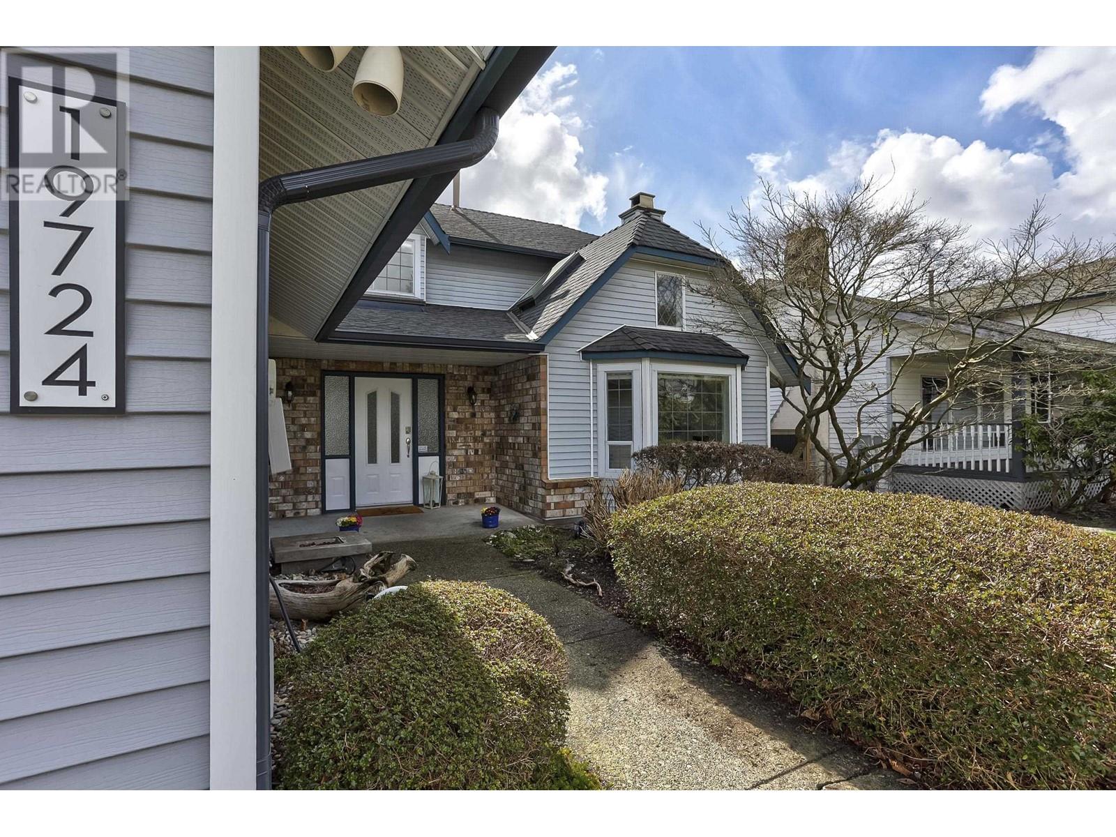 19724 Wildwood S Crescent, Pitt Meadows, British Columbia  V3Y 1N5 - Photo 28 - R2979600