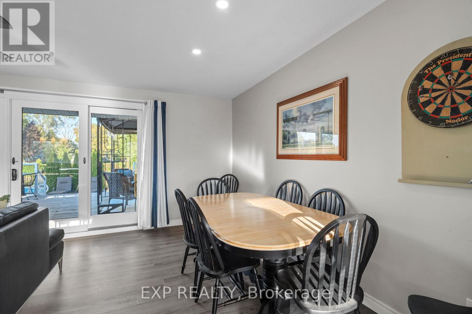 9952 Prince Philip Street, Lambton Shores (Port Franks), Ontario  N0M 2N0 - Photo 12 - X12027516