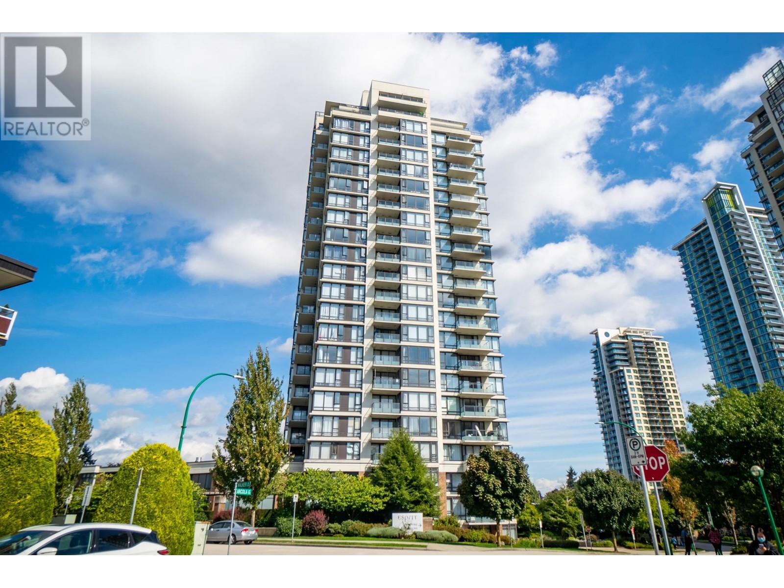 2202 7325 ARCOLA STREET, burnaby, British Columbia