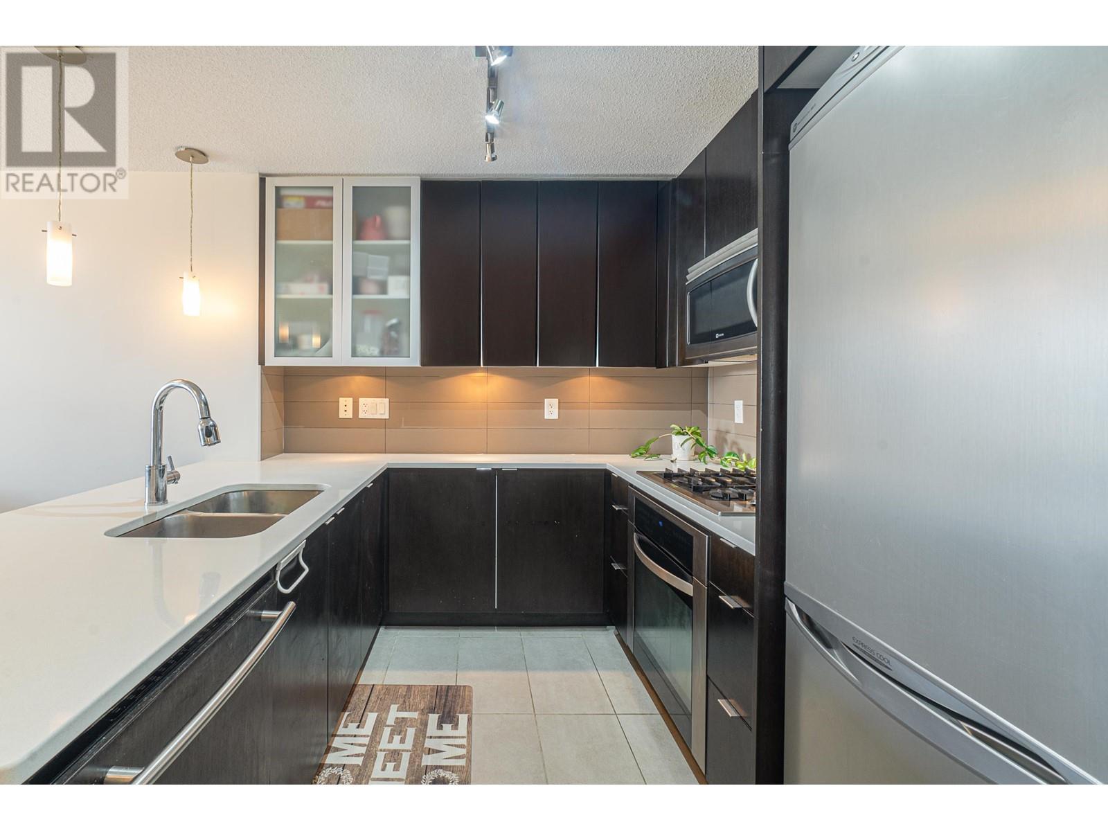 2202 7325 Arcola Street, Burnaby, British Columbia  V5E 0A8 - Photo 4 - R2979617