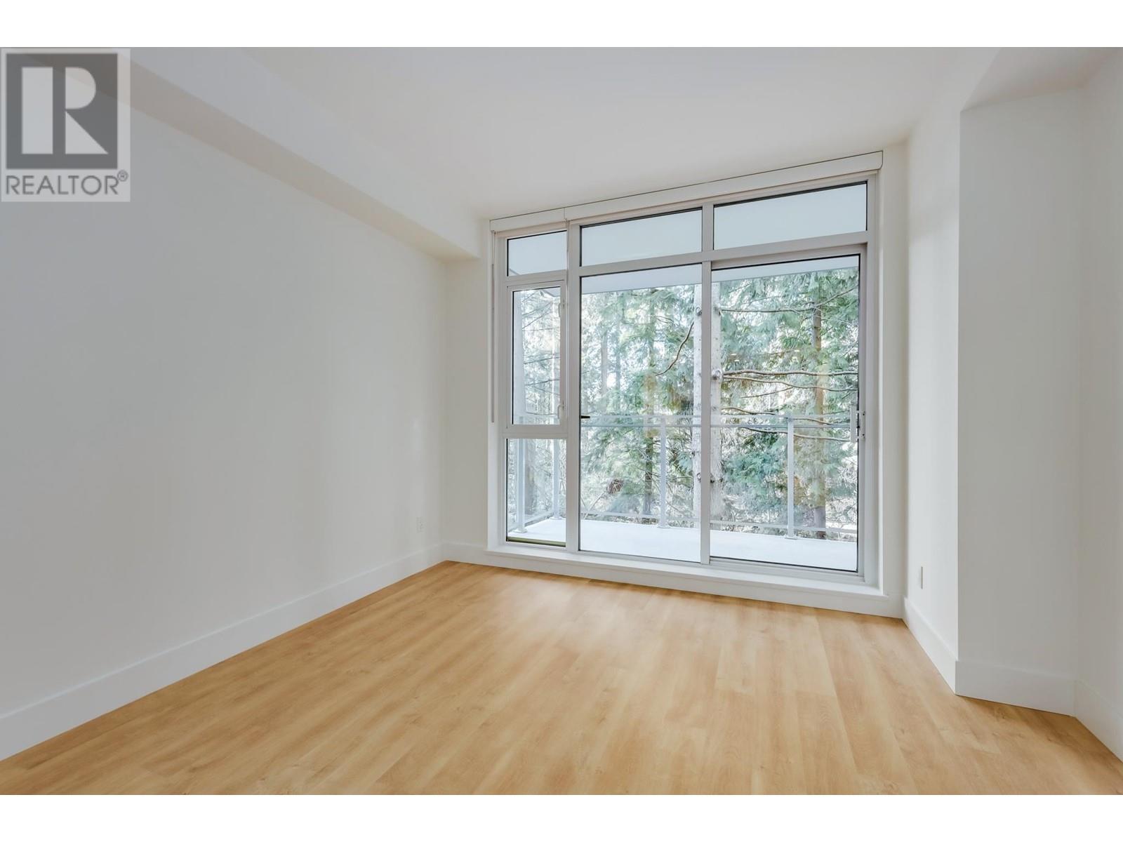 303 2325 Emery Court, North Vancouver, British Columbia  V7J 0E9 - Photo 7 - R2979618