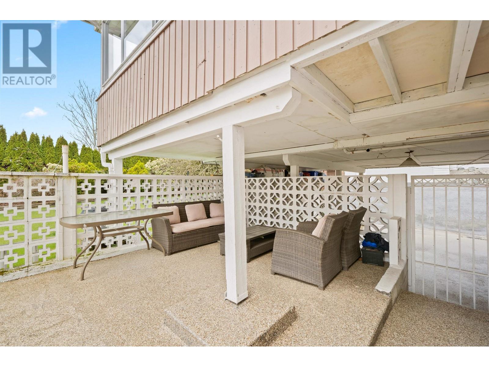 Property at 6565 SUMAS DRIVE image 5
