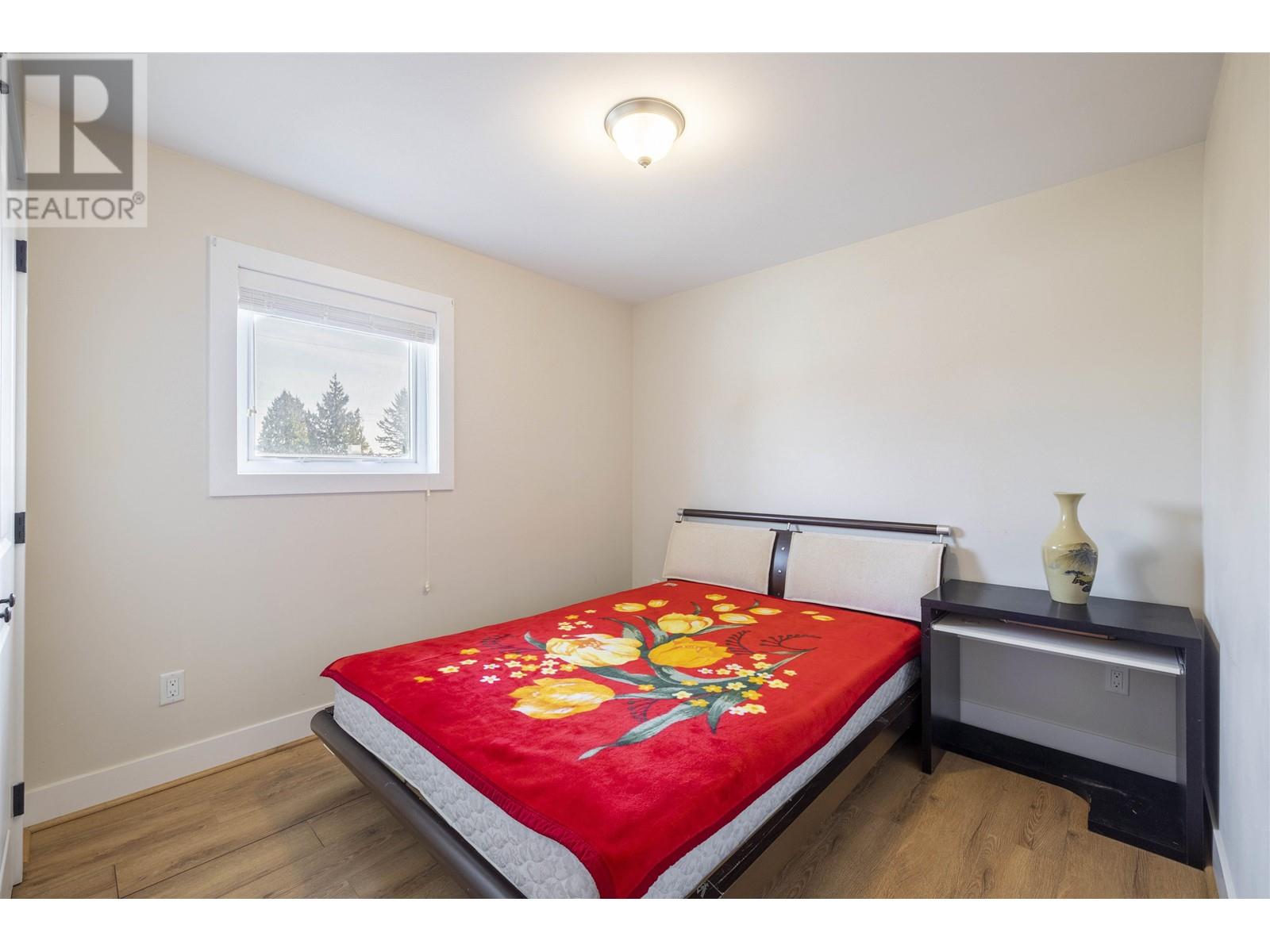 7535 Burgess Street, Burnaby, British Columbia  V3N 3H9 - Photo 18 - R2979629