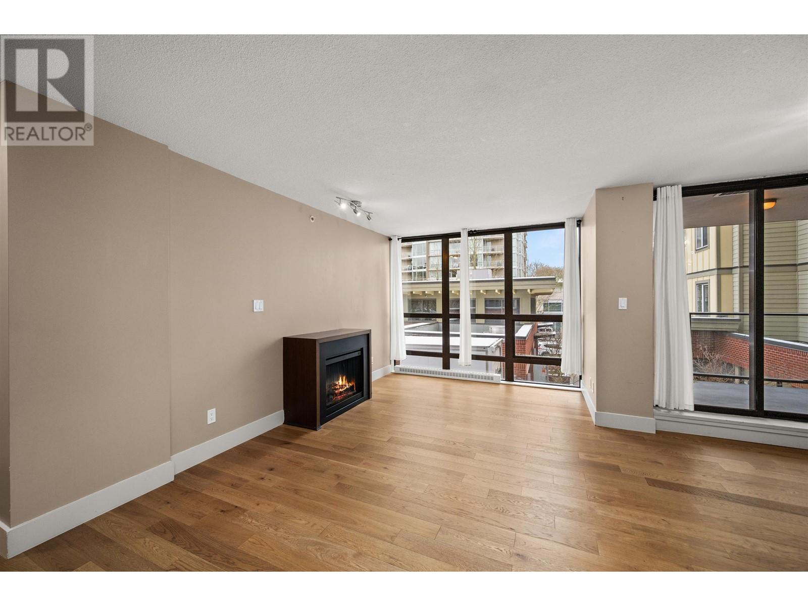 204 2959 Glen Drive, Coquitlam, British Columbia  V3B 0B8 - Photo 15 - R2979203