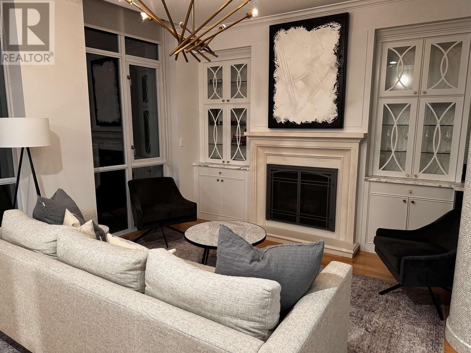 Listing Picture 12 of 14 : 471 BEACH CRESCENT, Vancouver / 溫哥華 - 魯藝地產 Yvonne Lu Group - MLS Medallion Club Member