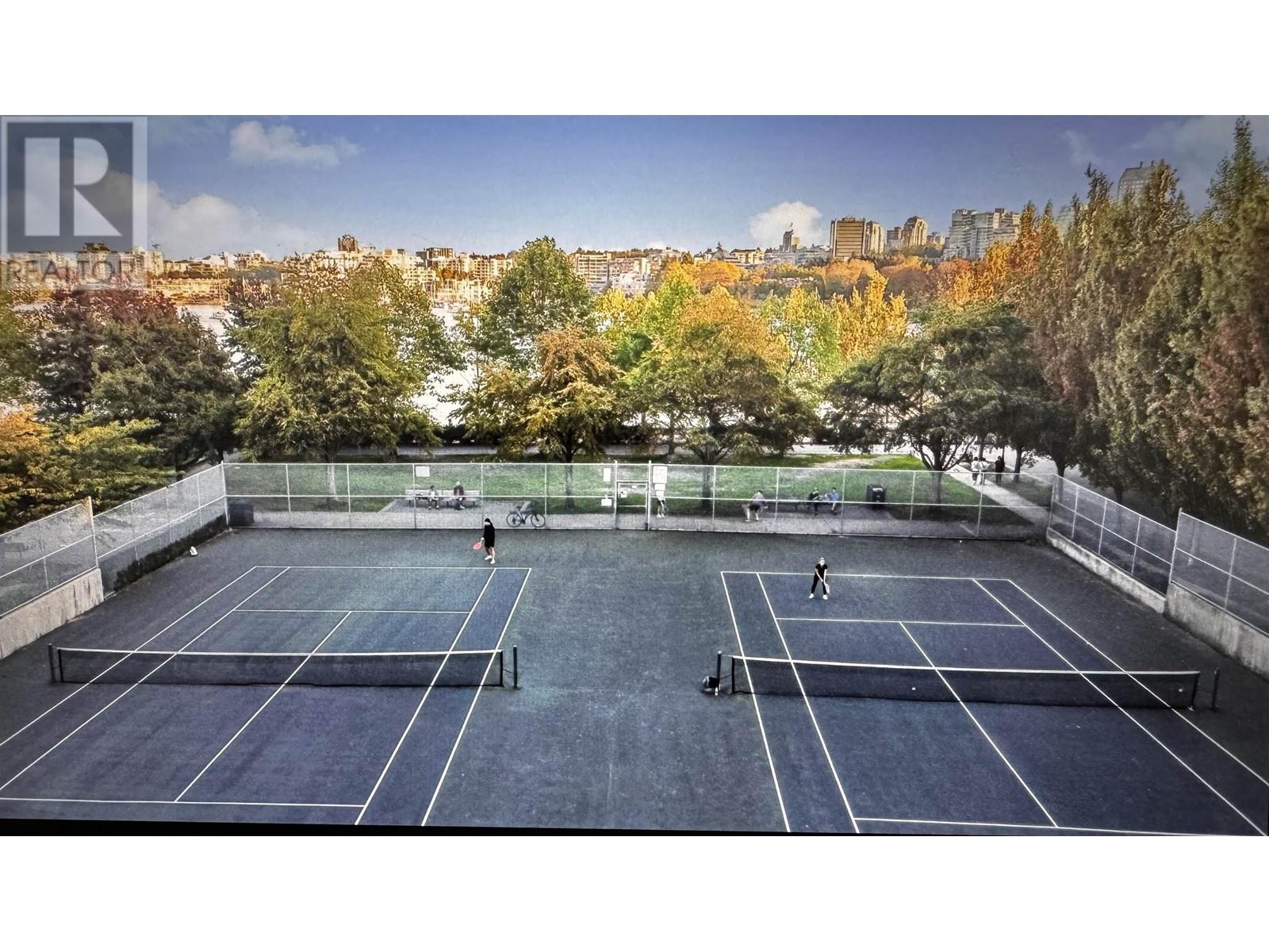 Listing Picture 6 of 14 : 471 BEACH CRESCENT, Vancouver / 溫哥華 - 魯藝地產 Yvonne Lu Group - MLS Medallion Club Member