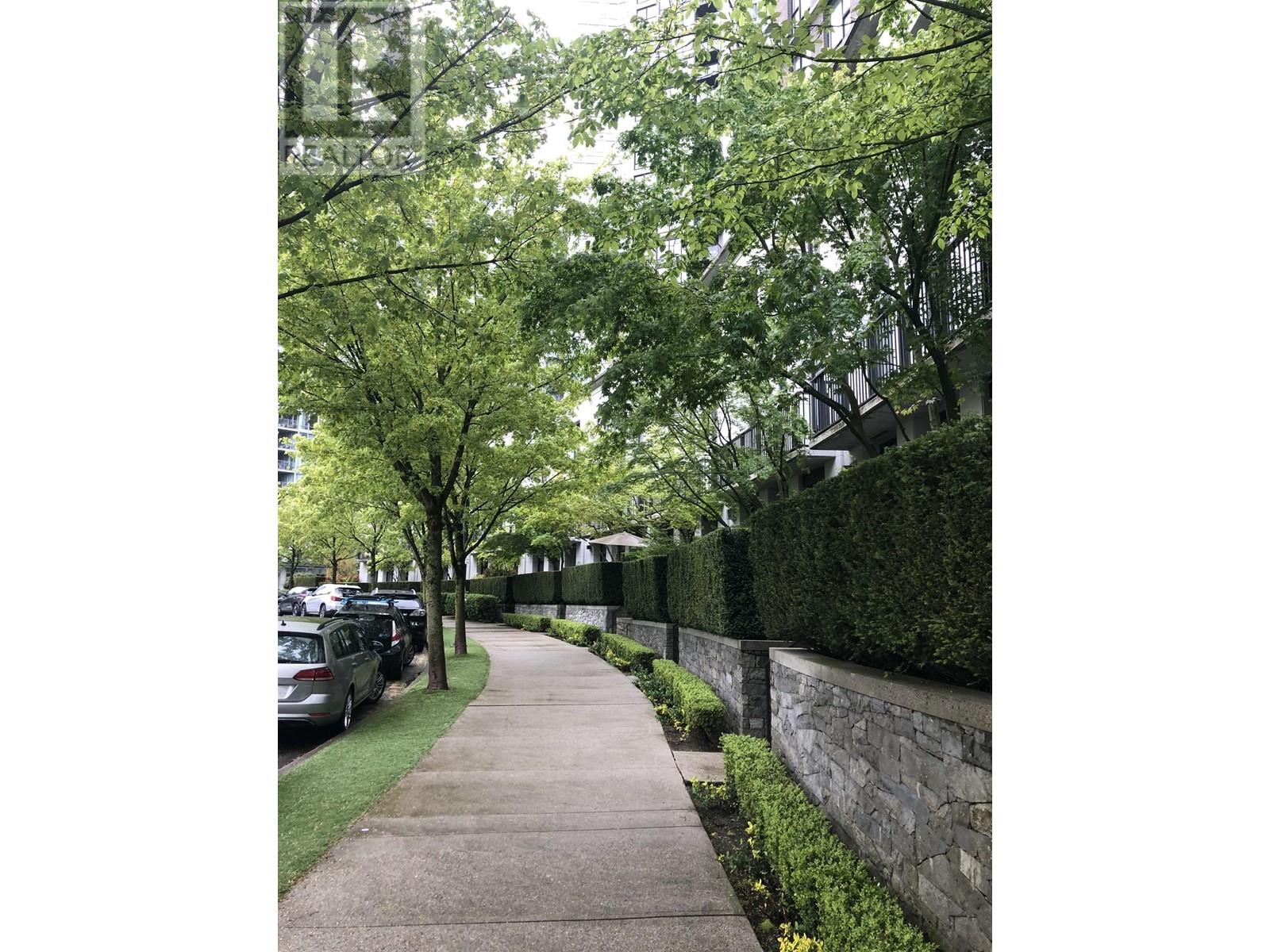 471 BEACH CRESCENT, vancouver, British Columbia