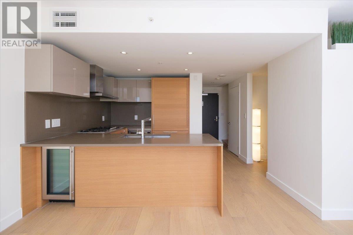 1581 W 57th Avenue, Vancouver, British Columbia  V6P 0H7 - Photo 11 - R2977881