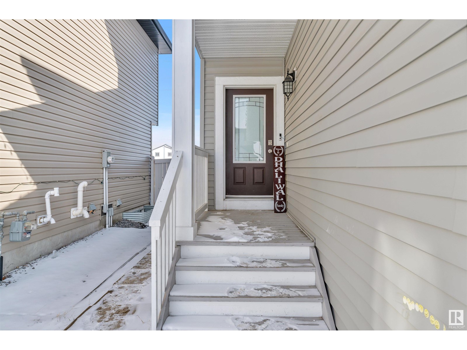 1635 28 St Nw, Edmonton, Alberta  T6T 0R7 - Photo 3 - E4426312