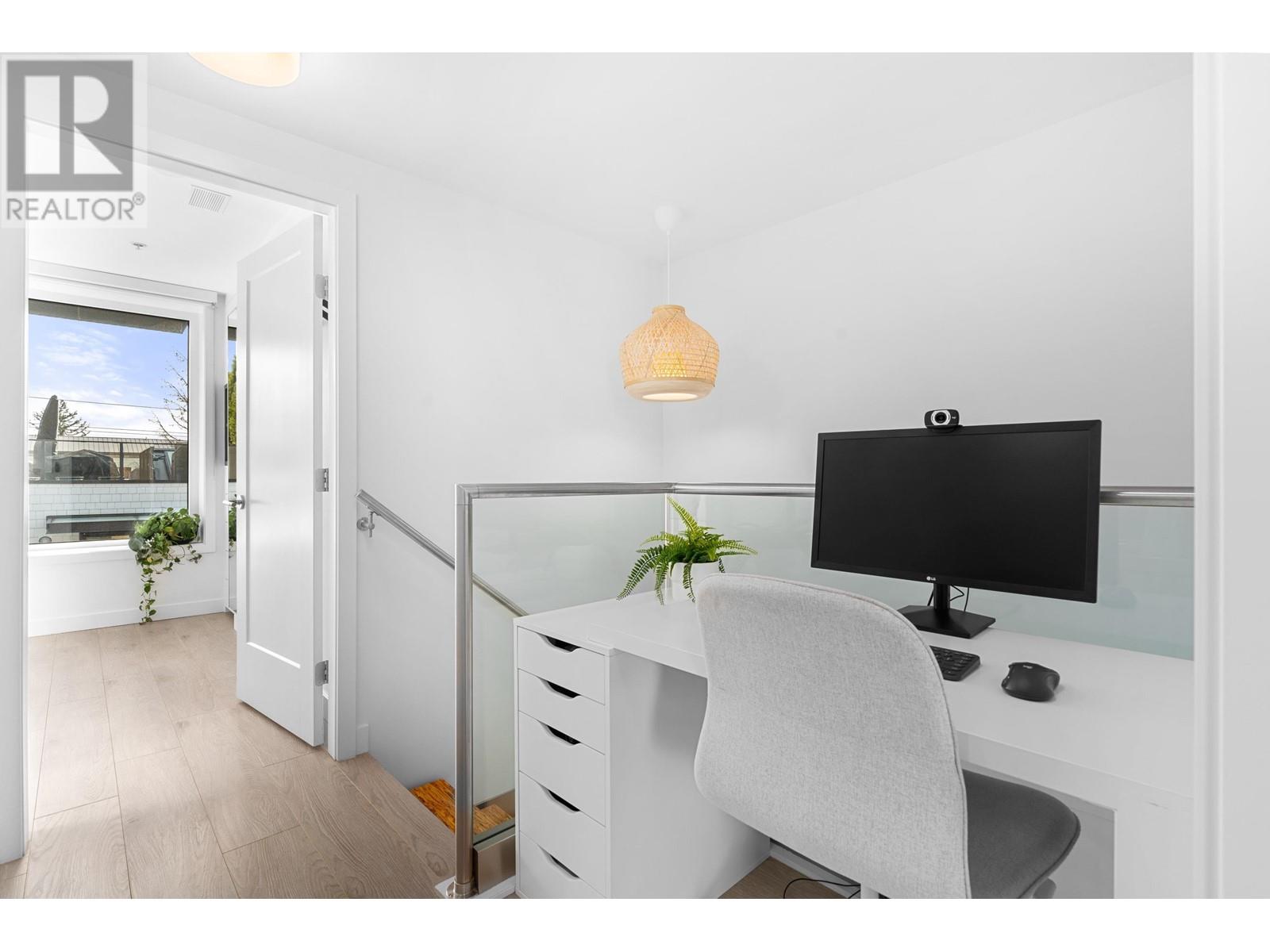 32 720 E 3rd Street, North Vancouver, British Columbia  V7L 0G7 - Photo 18 - R2979633