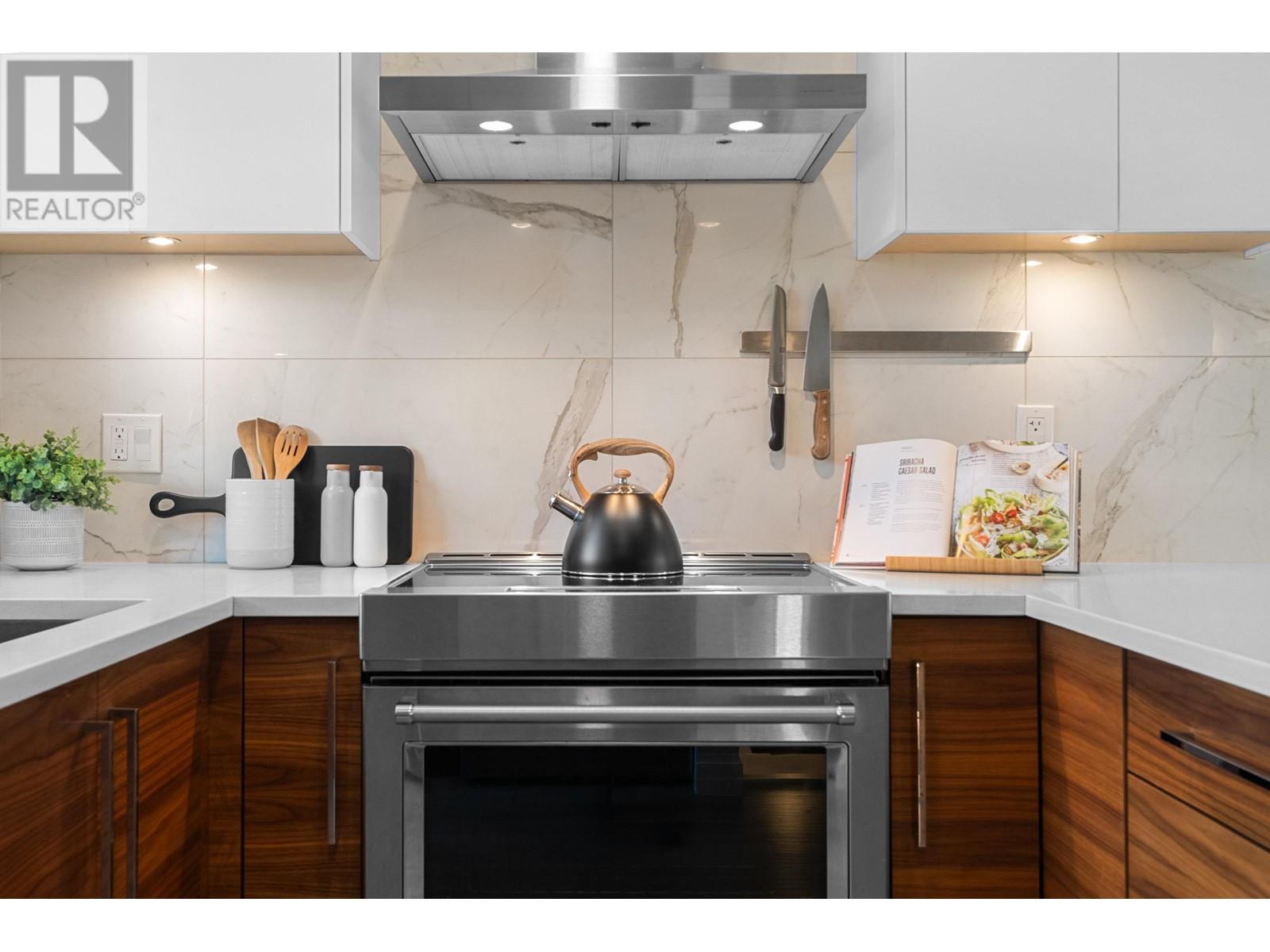 32 720 E 3rd Street, North Vancouver, British Columbia  V7L 0G7 - Photo 6 - R2979633