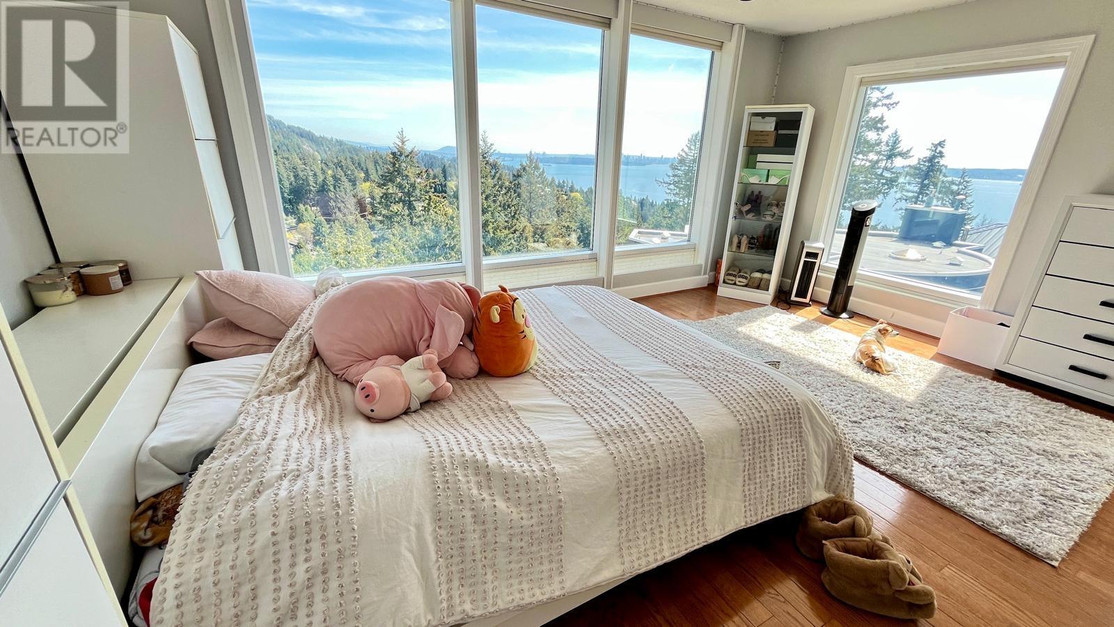4992 Pinetree Crescent, West Vancouver, British Columbia  V7W 3A3 - Photo 10 - R2979634